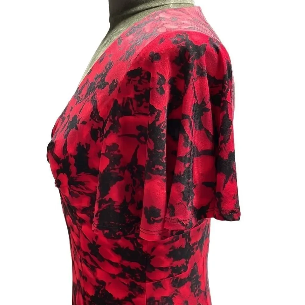 CHAPS Red Black Floral V-Neck Dress Small | Date Night Office Fall Chic Movie